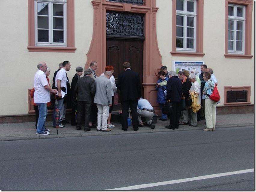 Vor dem Rodensteiner Hof