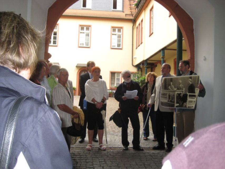 Dr. Fritz Kilthau erinnert an Hedwig und Julius Bauer